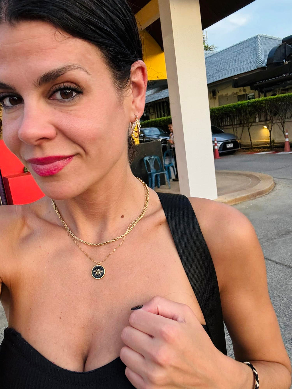 Just Bee Necklace