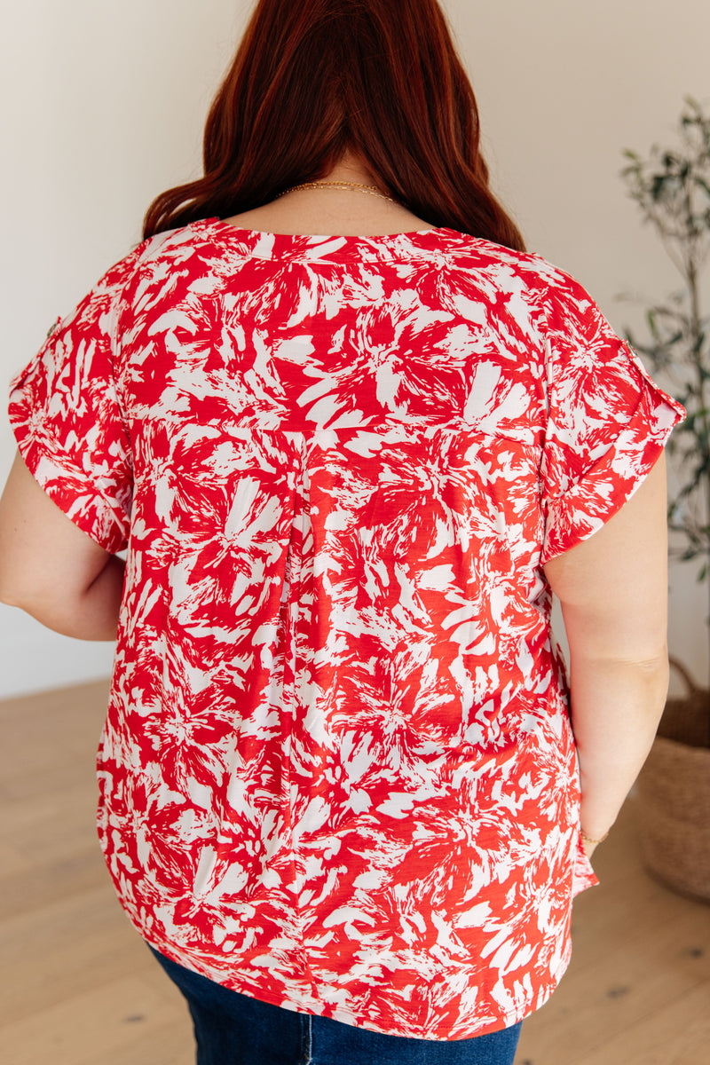 Lizzy Cap Sleeve Top in Red Floral