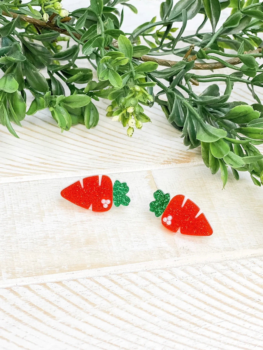 PREORDER: Acrylic Glitter Carrot Stud Earrings